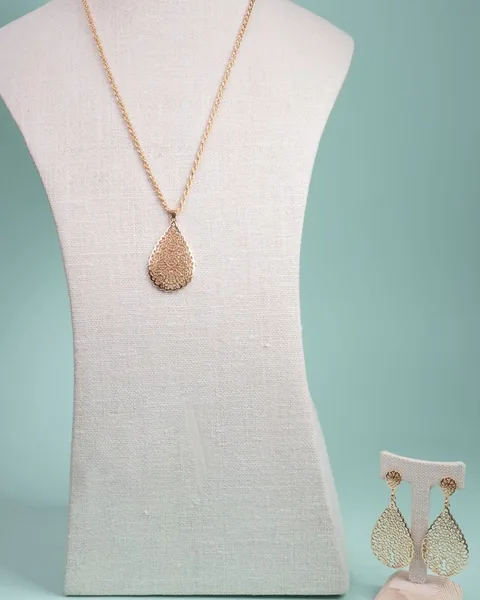 Teardrop Pendant Set, Gold