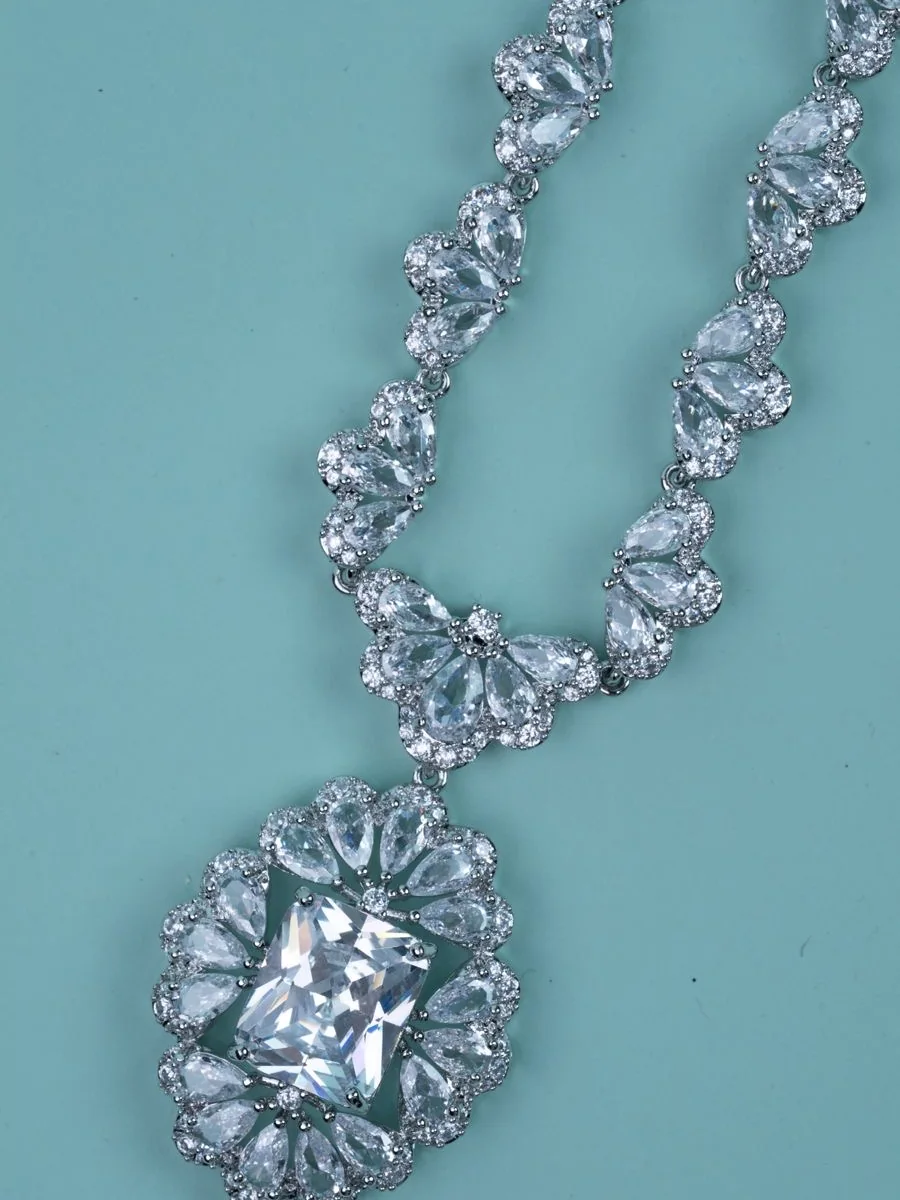 Radiant Pendant Necklace — 2
